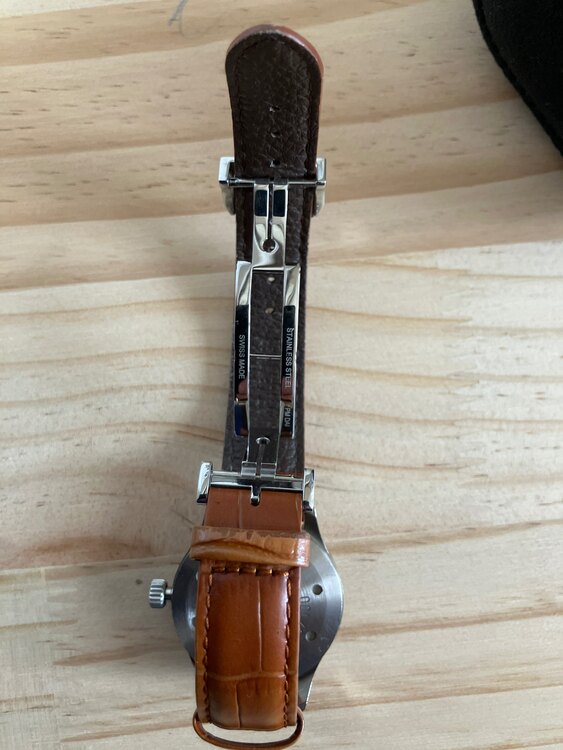 IWCパイロットウォッチ マーク12EFイタリア限定モデル（高級時計）の商品画像 - 査定依頼日：2025年5月9日 - 最高査定価格：100,000円