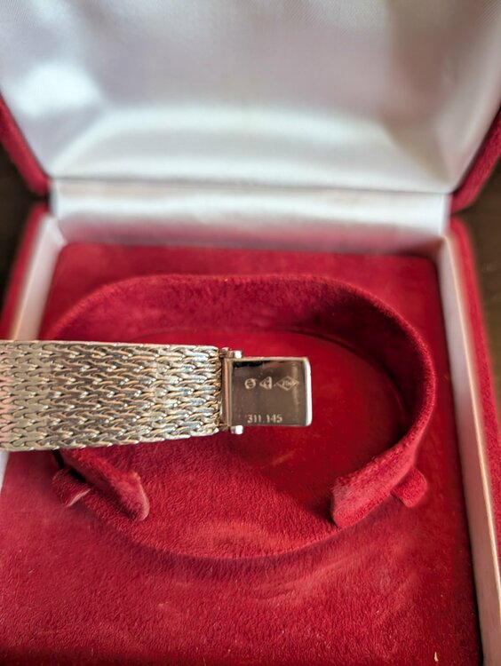 オメガ デ･ビル （高級時計）の商品画像 - 査定依頼日：2026年2月8日 - 最高査定価格：1,580,000円