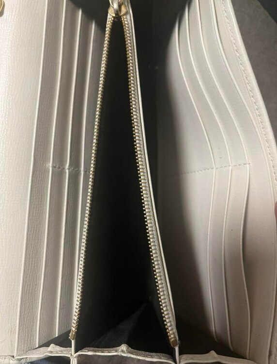 グッチ ホースビット 1955（ブランド財布・小物）の商品画像 - 査定依頼日：2025年4月14日 - 最高査定価格：42,000円