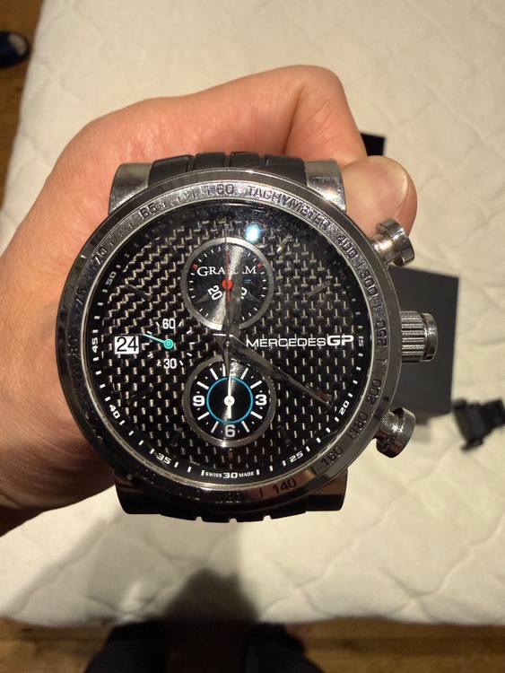 グラハム　シルバーストーン　メルセデスGP（高級時計）の商品画像 - 査定依頼日：2026年2月12日 - 最高査定価格：200,000円
