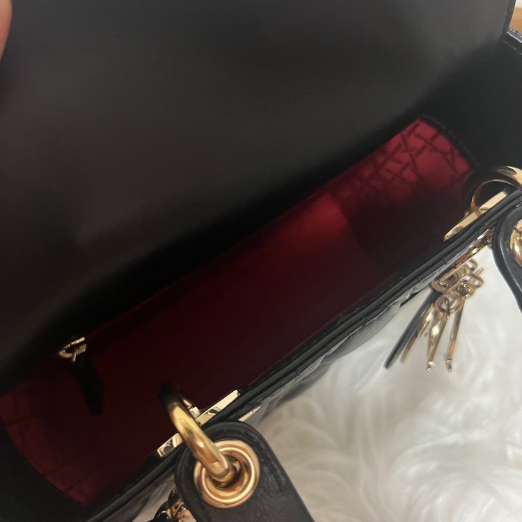 LADY DIOR MY ABCDIOR スモールバッグ（ブランドバッグ）の商品画像 - 査定依頼日：2023年8月4日 - 最高査定価格：450,000円