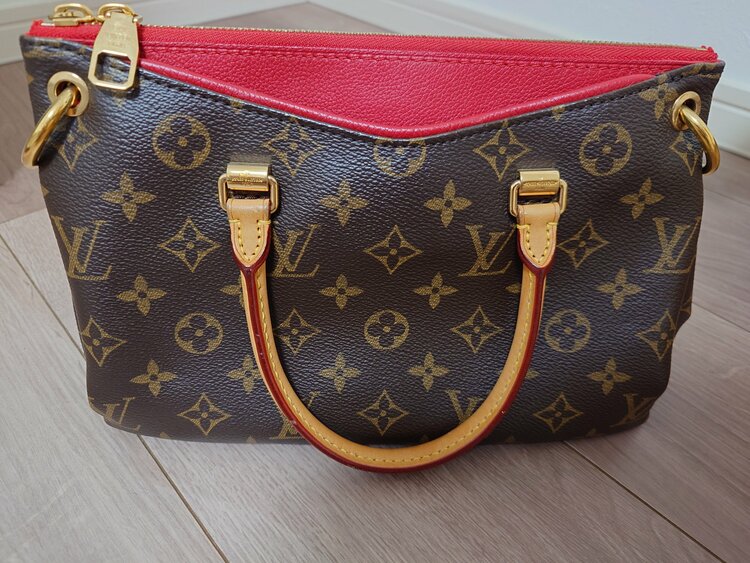 ルイヴィトン モノグラム （ブランドバッグ）の商品画像 - 査定依頼日：2025年12月29日 - 最高査定価格：120,000円