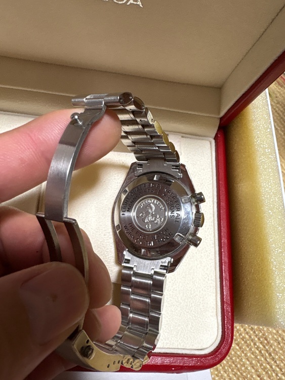 オメガ スピードマスター 3570500（高級時計）の商品画像 - 査定依頼日：2025年8月27日 - 最高査定価格：550,000円