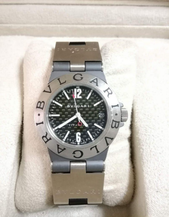 ディアゴノチタニウム（高級時計）の商品画像 - 査定依頼日：2025年4月5日 - 最高査定価格：165,000円