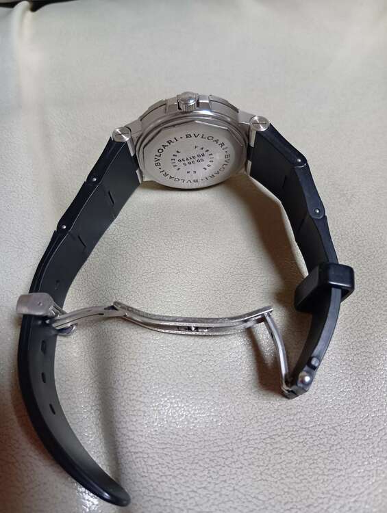 ブルガリ その他 SD38s（高級時計）の商品画像 - 査定依頼日：2025年3月9日 - 最高査定価格：110,000円