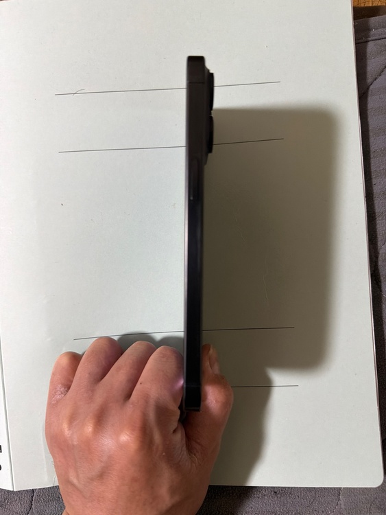 iPhone 15 Pro Max 256GB SIMフリー（スマホ）の商品画像 - 査定依頼日：2026年4月14日 - 最高査定価格：90,000円