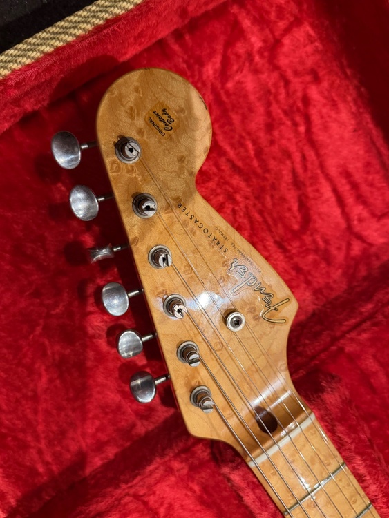 Fender Custom Shop 54 Stratocaster FMT（ピアノ・楽器・PA機材）の商品画像 - 査定依頼日：2026年3月24日 - 最高査定価格：200,000円