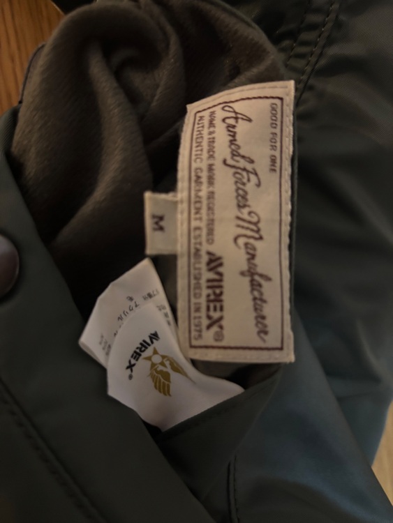 AVIREX AM1  （古着・ファッション）の商品画像 - 査定依頼日：2025年11月9日 - 最高査定価格：2,000円