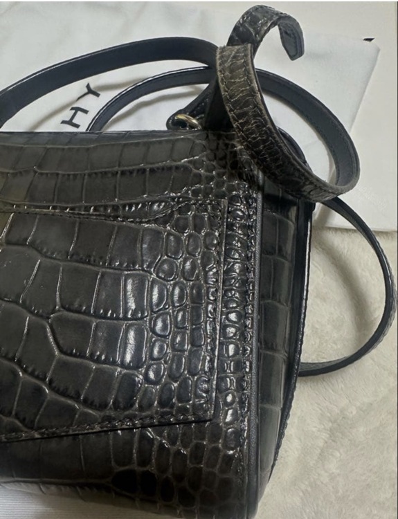 GIVENCHY ジバンシィ エデン ミニ クロコ型押し・グレー 2WAY ショルダーバッグ（ブランドバッグ）の商品画像 - 査定依頼日：2026年8月20日 - 最高査定価格：45,000円