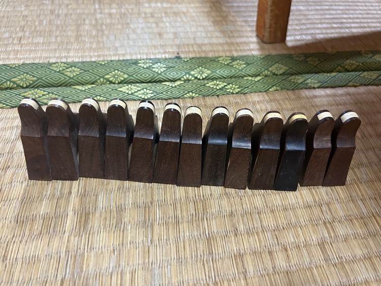 箏（美術品・骨董品）の商品画像 - 査定依頼日：2026年7月21日 - 最高査定価格：5,000円