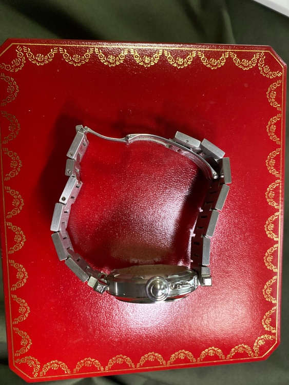 ピンクフェイス（高級時計）の商品画像 - 査定依頼日：2025年11月9日 - 最高査定価格：330,000円