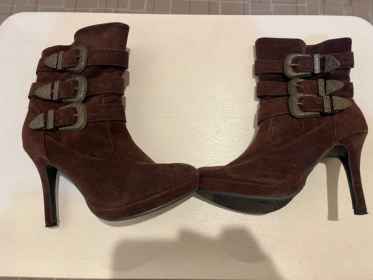 ブーツ（古着・ファッション）の商品画像 - 査定依頼日：2026年2月5日 - 最高査定価格：100,000円