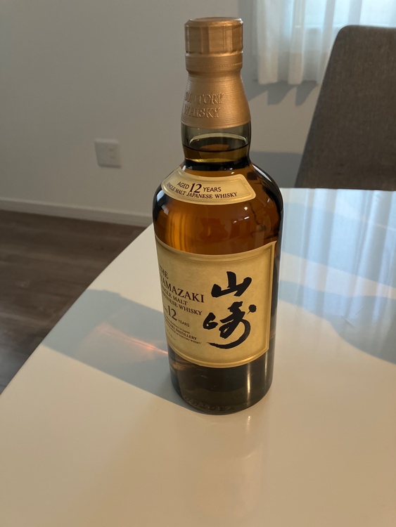 ウイスキー サントリー山崎 （お酒）の商品画像 - 査定依頼日：2026年2月21日 - 最高査定価格：19,000円