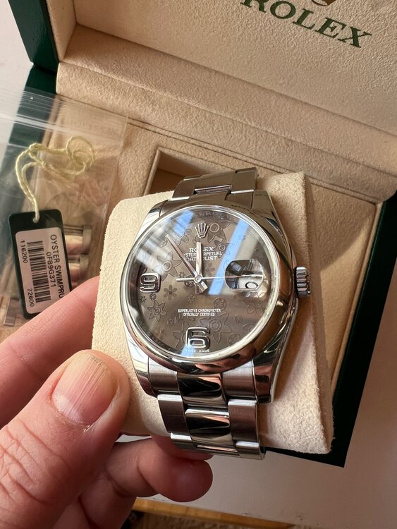 ロレックス デイトジャスト 116200ブラウンフラワー（高級時計）の商品画像 - 査定依頼日：2025年2月21日 - 最高査定価格：1,000,000円