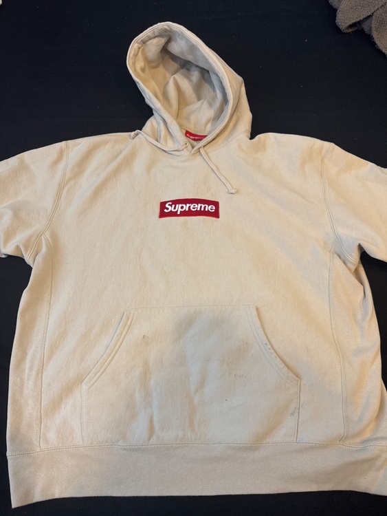 パーカー（古着・ファッション）の商品画像 - 査定依頼日：2026年1月17日 - 最高査定価格：21,000円