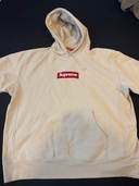 パーカー（古着・ファッション）の商品画像 - 査定依頼日：2026年1月17日 - 最高査定価格：21,000円