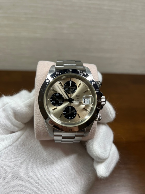 チューダー   クロノタイム（高級時計）の商品画像 - 査定依頼日：2025年6月15日 - 最高査定価格：650,000円