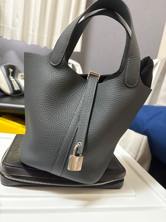 エルメス ピコタン （ブランドバッグ）の商品画像 - 査定依頼日：2025年10月16日 - 最高査定価格：580,000円