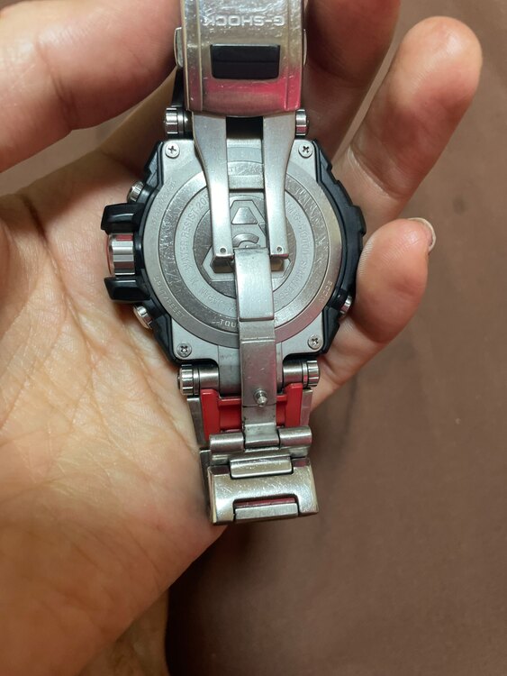 G-SHOCK その他 MTG-S1000D（高級時計）の商品画像 - 査定依頼日：2025年5月15日 - 最高査定価格：13,000円