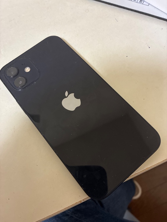 iPhone 12 128GB SIMフリー（スマホ）の商品画像 - 査定依頼日：2026年3月31日 - 最高査定価格：24,000円