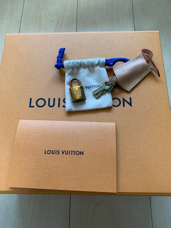 ルイヴィトン モノグラム （ブランドバッグ）の商品画像 - 査定依頼日：2025年2月9日 - 最高査定価格：150,000円