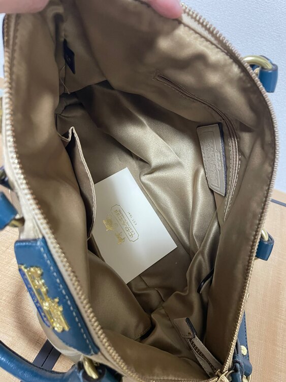 F1182-18650（ブランドバッグ）の商品画像 - 査定依頼日：2025年3月10日 - 最高査定価格：1,000円