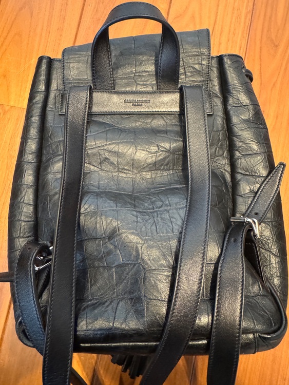 GNR421943・0216（ブランドバッグ）の商品画像 - 査定依頼日：2025年10月10日 - 最高査定価格：90,000円