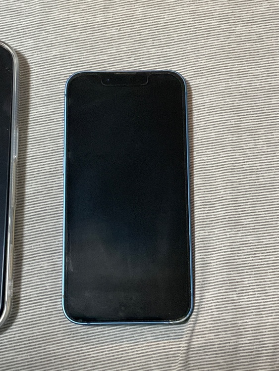 iPhone 13 mini 128GB SIMフリー（スマホ）の商品画像 - 査定依頼日：2025年12月23日 - 最高査定価格：31,000円