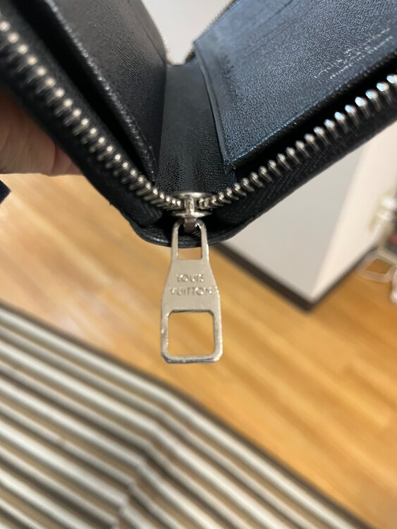 N63095（ブランド財布・小物）の商品画像 - 査定依頼日：2025年2月18日 - 最高査定価格：20,000円