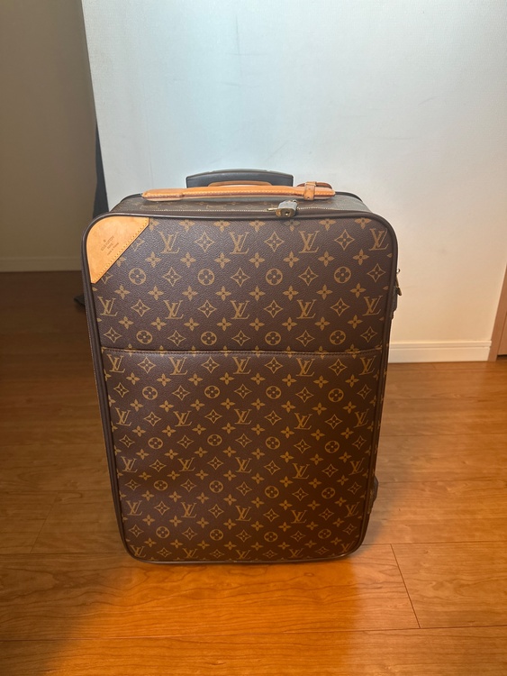 ルイヴィトン モノグラム （ブランドバッグ）の商品画像 - 査定依頼日：2026年3月1日 - 最高査定価格：50,000円