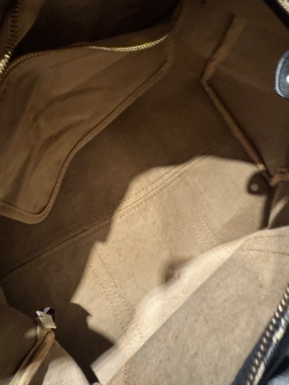 バック（ブランドバッグ）の商品画像 - 査定依頼日：2025年11月21日 - 最高査定価格：60,000円