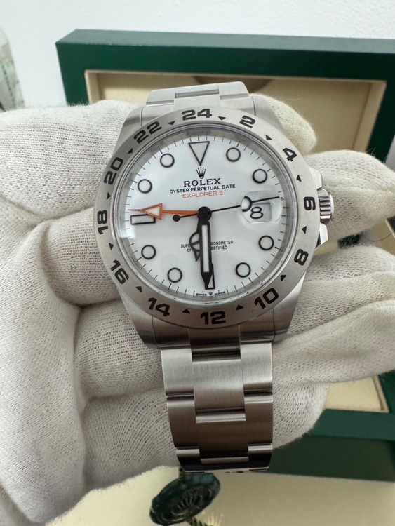ロレックス エクスプローラー 226570（高級時計）の商品画像 - 査定依頼日：2025年8月13日 - 最高査定価格：1,580,000円
