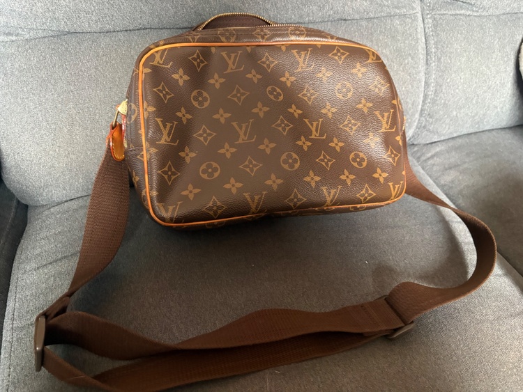 リポーター PM（ブランドバッグ）の商品画像 - 査定依頼日：2026年4月7日 - 最高査定価格：65,000円