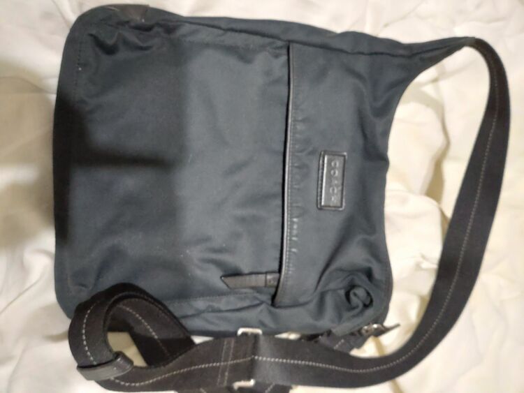 その他 コーチ （ブランドバッグ）の商品画像 - 査定依頼日：2025年11月5日 - 最高査定価格：2,000円