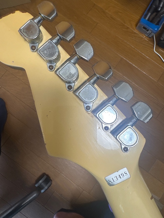 813498（ピアノ・楽器・PA機材）の商品画像 - 査定依頼日：2026年8月1日 - 最高査定価格：3,000円