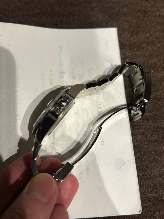 ロレックス エクスプローラー 226570（高級時計）の商品画像 - 査定依頼日：2025年4月16日 - 最高査定価格：1,710,000円