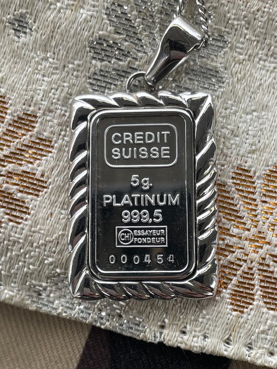 純プラチナ インゴット 5g ペンダントトップ 自由の女神 クレジットスイス シ（金・貴金属）の商品画像 - 査定依頼日：2023年11月12日 - 最高査定価格：35,000円