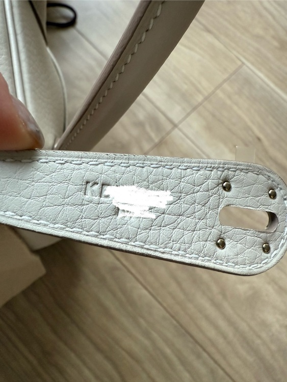 リンディ26（ブランドバッグ）の商品画像 - 査定依頼日：2025年11月18日 - 最高査定価格：1,250,000円