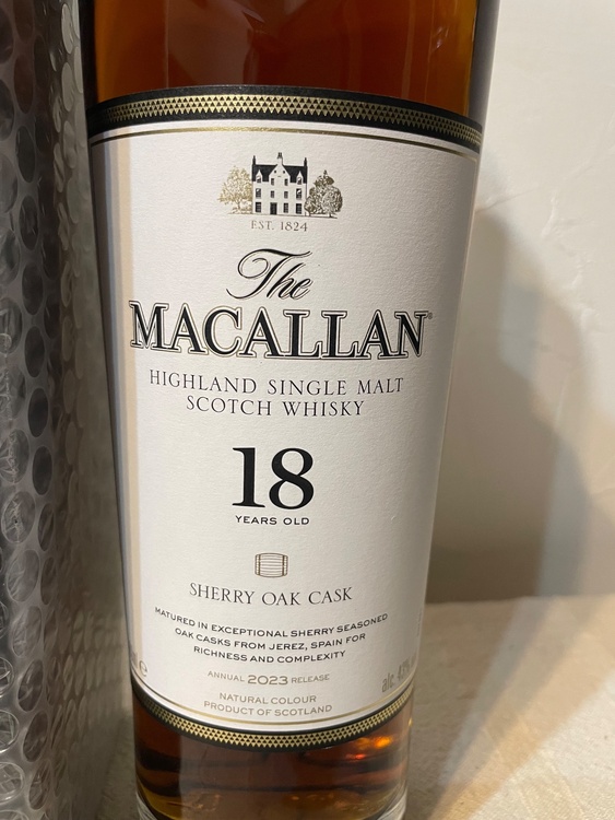 ウイスキー マッカラン （お酒）の商品画像 - 査定依頼日：2026年1月20日 - 最高査定価格：39,200円