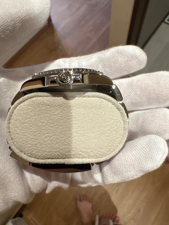 ロレックス サブマリーナー 126610Lv（高級時計）の商品画像 - 査定依頼日：2025年9月26日 - 最高査定価格：2,200,000円