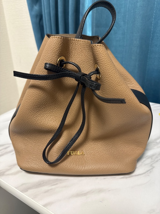 その他 フルラ （ブランドバッグ）の商品画像 - 査定依頼日：2026年1月18日 - 最高査定価格：4,600円