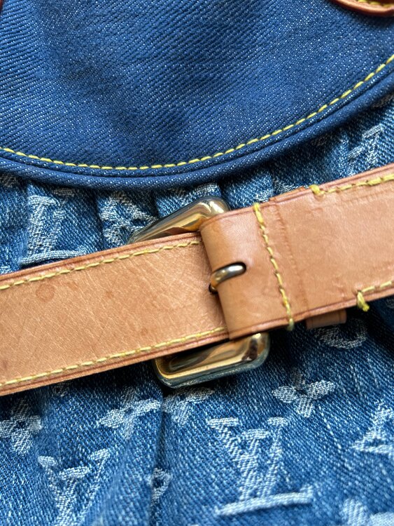 ヴィトン デニムバッグ（ブランドバッグ）の商品画像 - 査定依頼日：2025年5月22日 - 最高査定価格：160,000円