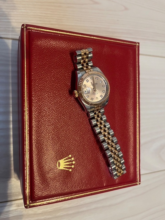 ロレックス デイトジャスト 179171G ぴ（高級時計）の商品画像 - 査定依頼日：2025年10月5日 - 最高査定価格：1,200,000円