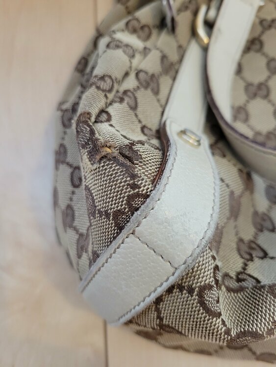 分かりません（ブランドバッグ）の商品画像 - 査定依頼日：2026年9月12日 - 最高査定価格：25,000円