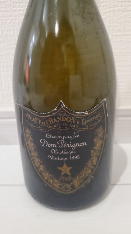 ドン・ペリニヨンエノテーク（お酒）の商品画像 - 査定依頼日：2025年8月17日 - 最高査定価格：56,000円