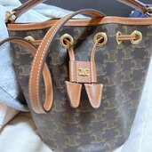 セリーヌ  （ブランドバッグ）の商品画像 - 査定依頼日：2025年5月17日 - 最高査定価格：150,000円