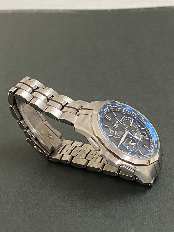 CASIOカシオ オシアナスマンタ （高級時計）の商品画像 - 査定依頼日：2026年3月8日 - 最高査定価格：10,000円