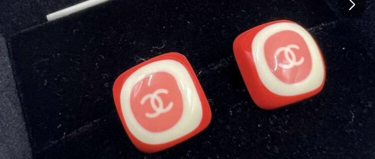 ピアス　03P　2003年モデル（ブランド財布・小物）の商品画像 - 査定依頼日：2025年7月31日 - 最高査定価格：16,000円