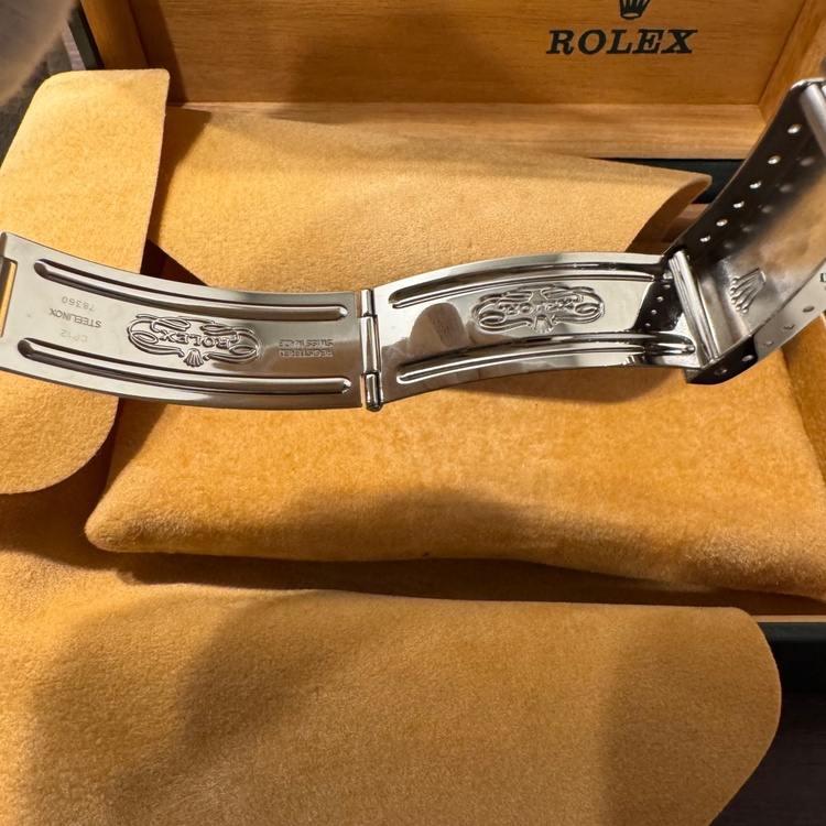 16570 極上品（高級時計）の商品画像 - 査定依頼日：2025年12月26日 - 最高査定価格：1,320,000円