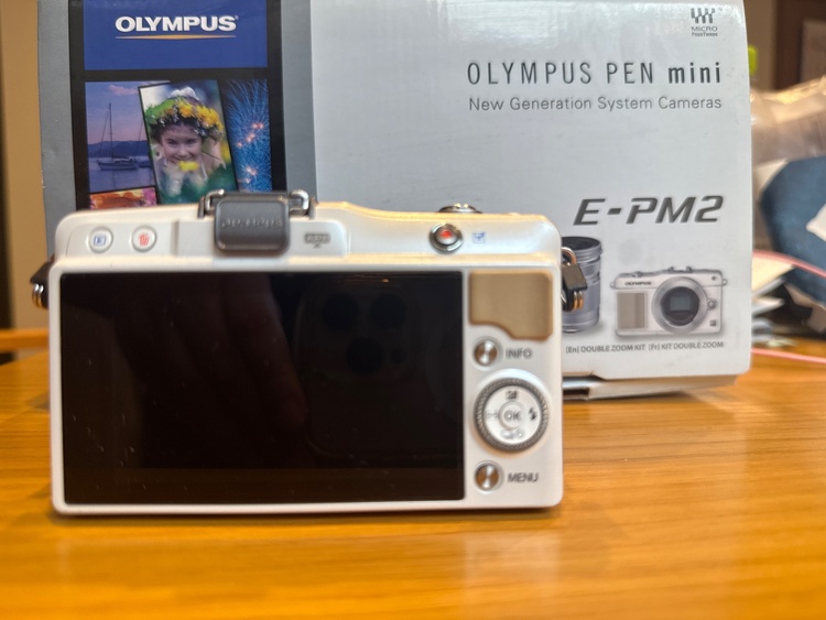 OLYMPU PEN mini（カメラ）の商品画像 - 査定依頼日：2026年9月16日 - 最高査定価格：7,000円